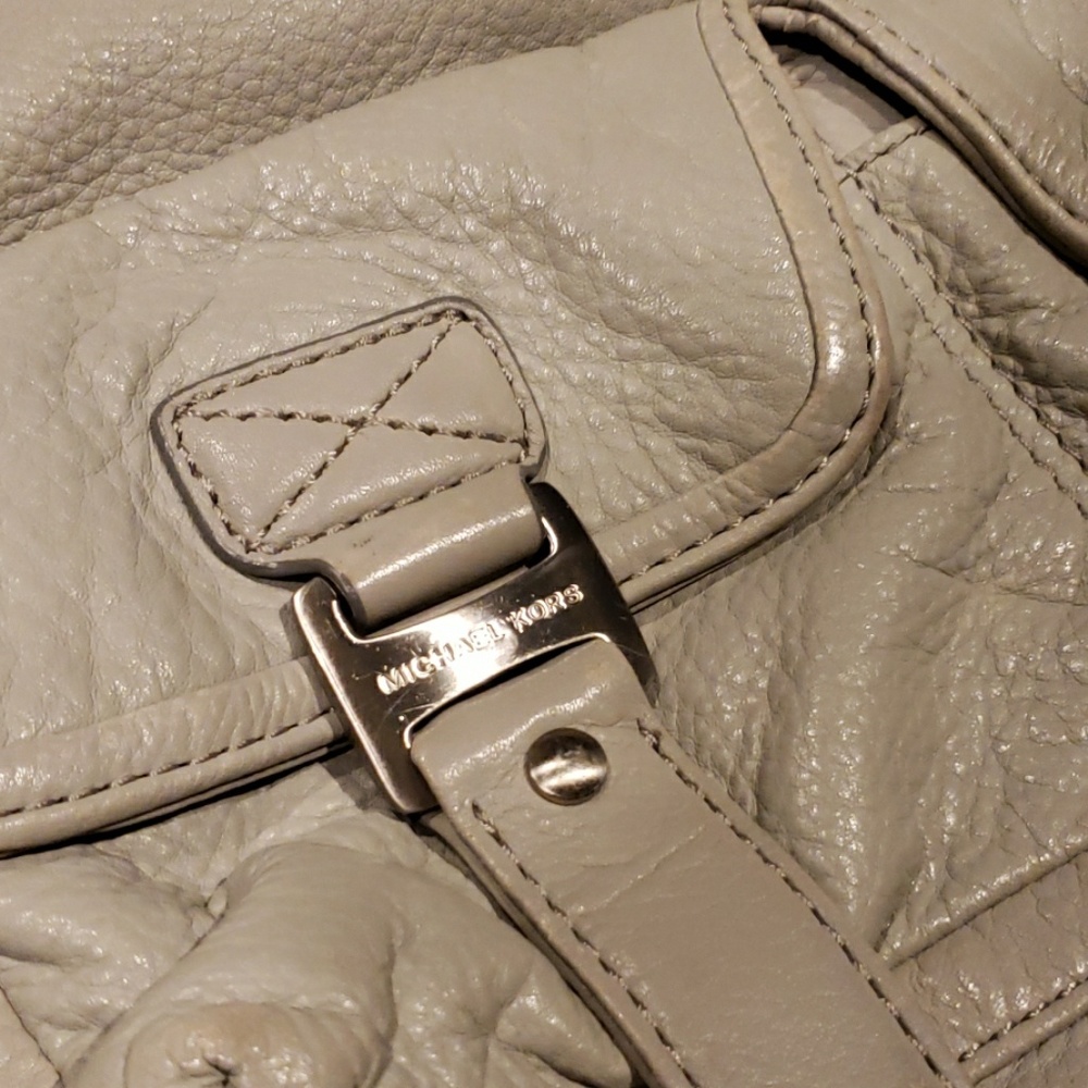 Michael Kors gray hobo purse - Picture 3 of 4